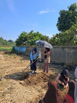 Kegiatan Berkebun