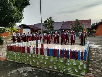 Hari Pertama Sekolah (Senam Pagi Ceria dan Upacara Bendera