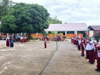 Upacara Memperingati Hari Sumpah Pemuda